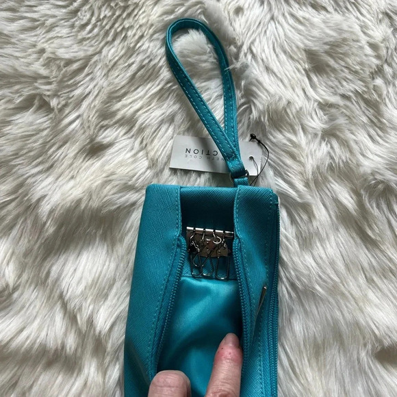 BNWT Kenneth Cole Reaction - Picture 4 of 6